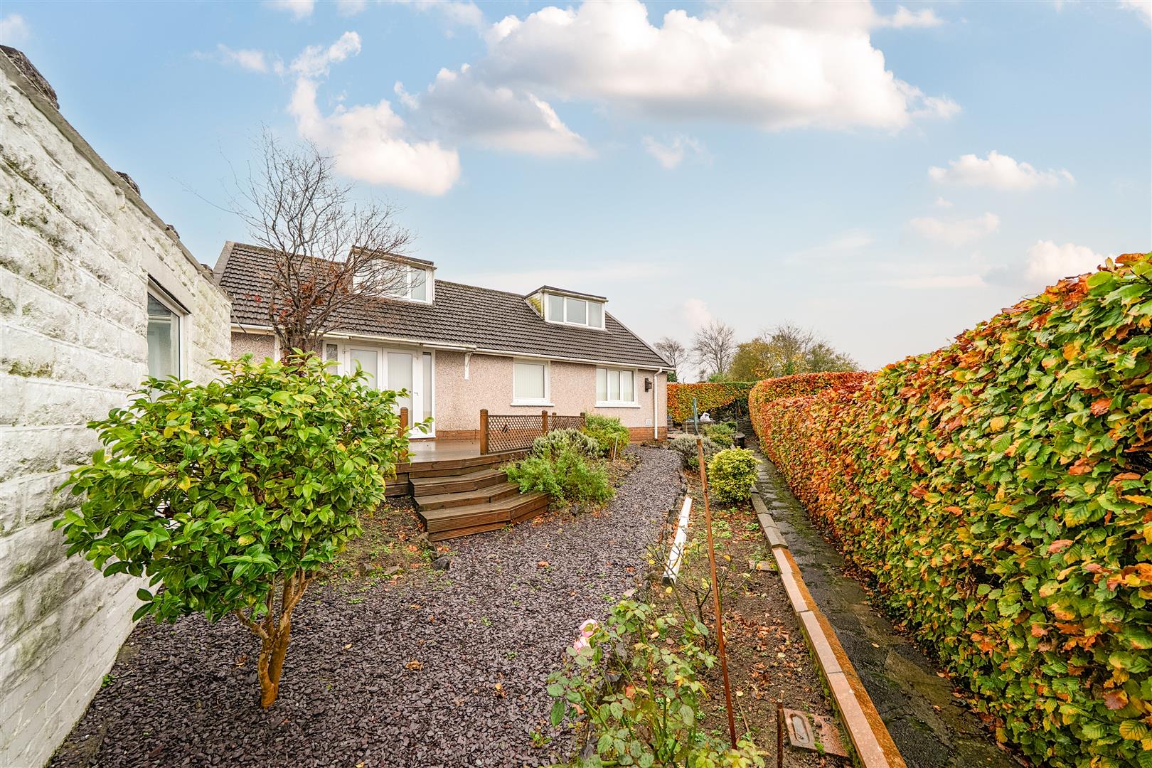 Maes-Yr-Awel, Llansamlet, Swansea, SA7 9SW